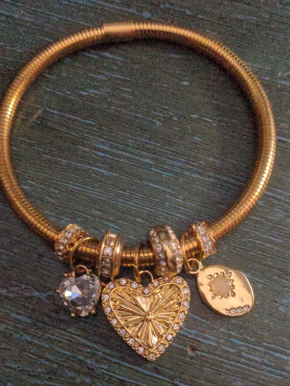 Torrid Gold Tone Textured Heart & Sun Charm Stretch Bracelet